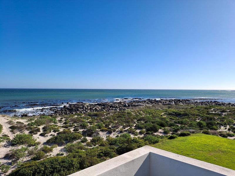 6 Bedroom Property for Sale in Duyker Eiland Western Cape